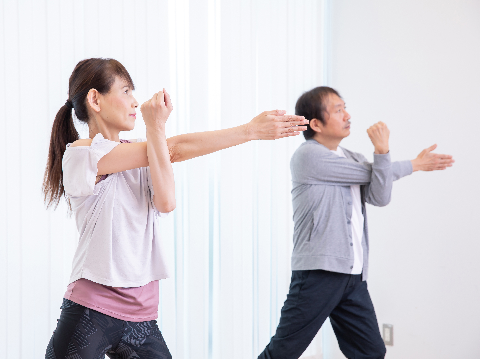 元気を引き出すシニアエクササイズ【4-6月】（10日制）