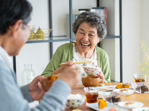 講演会「楽しく食べて健康に！」
