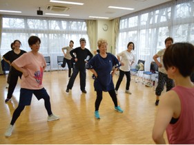 のびのびエアロビクス【8月】
